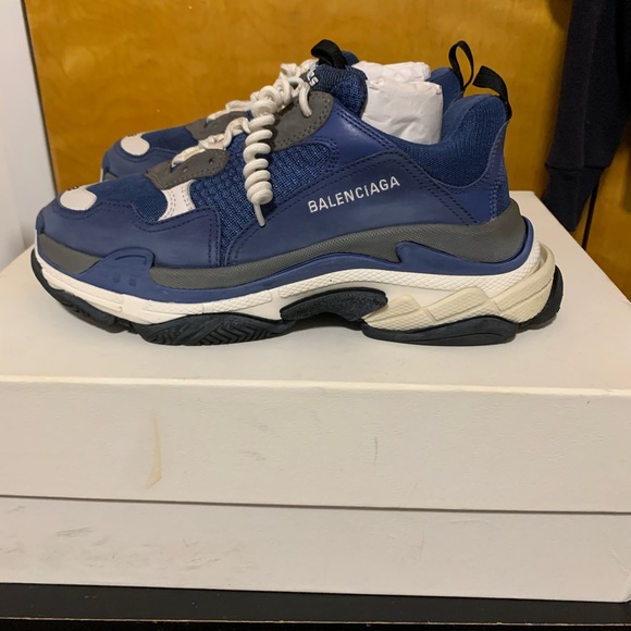 balenciaga triple s poshmark